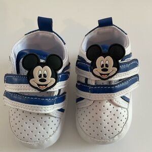 LIKE NEW Disney Baby White Mickey Mouse Sneakers | 0-3 months | Infant Shoes